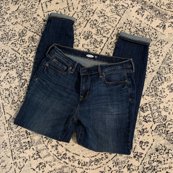 Old Navy Denim - Old Navy curvy skinny dark wash jeans